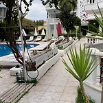 Belka Golf Exclusive Poolside