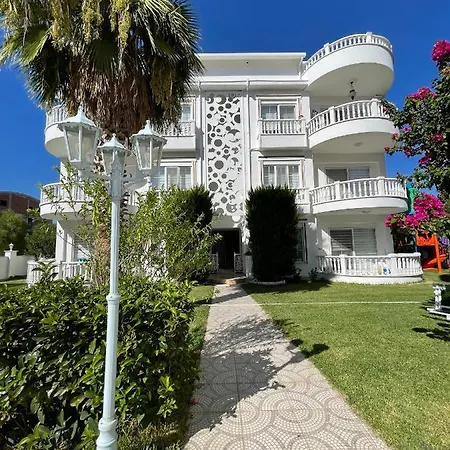 Belka Golf Exclusive Poolside Belek